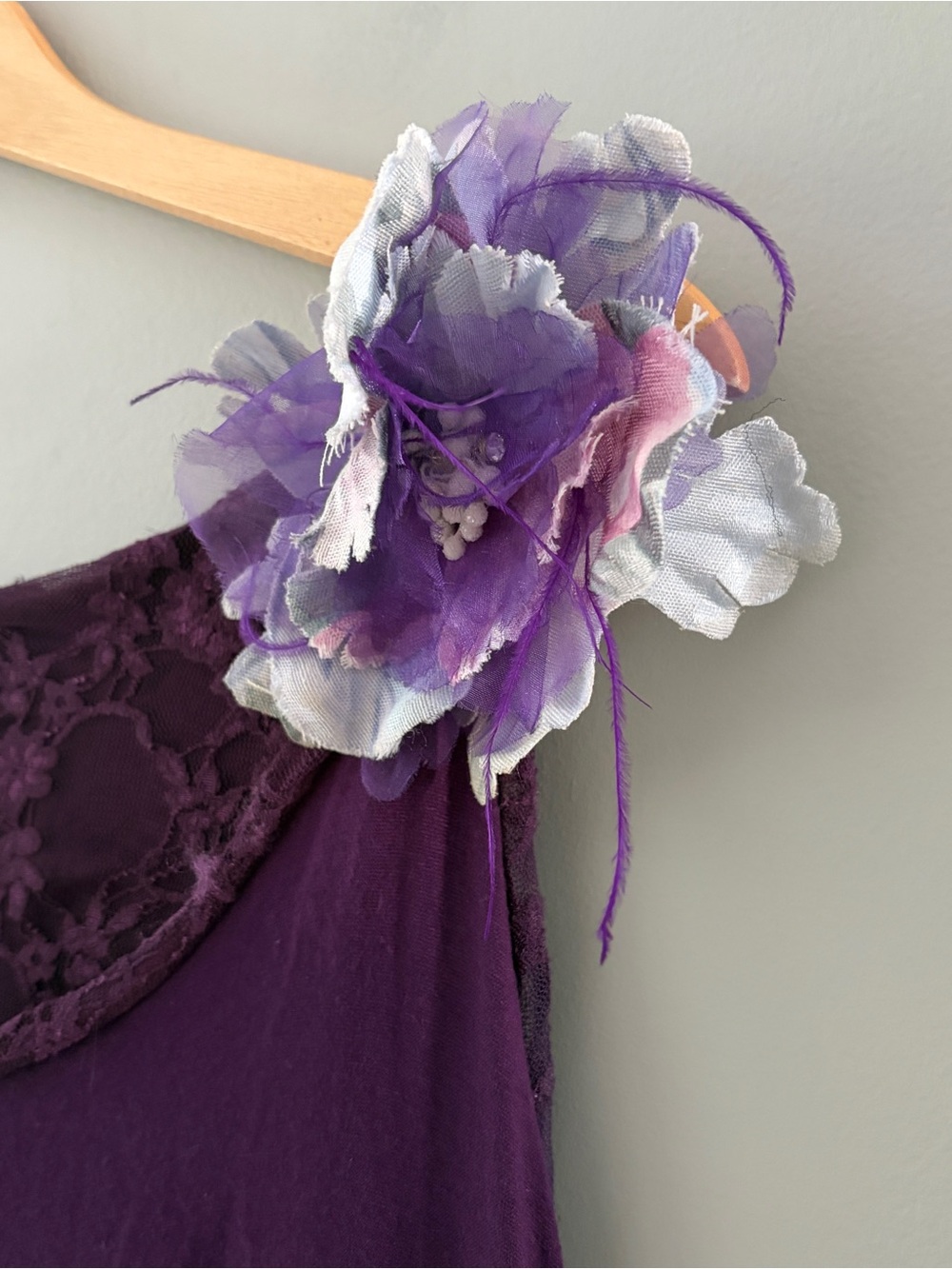 Y2K Disney Minnie Mouse Purple Lace Graphic Tank Top Flower Corsage Fairycore M - Picture 4 of 6